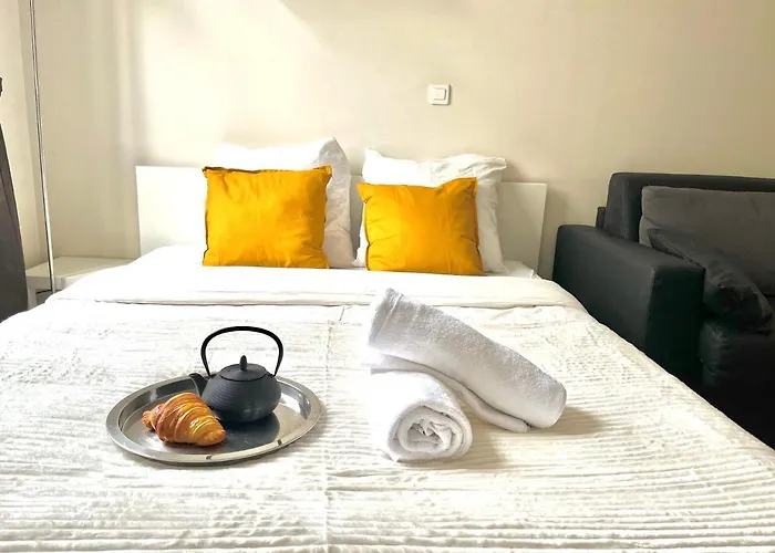 Cosy In The Marais District Апартаменты Париж
